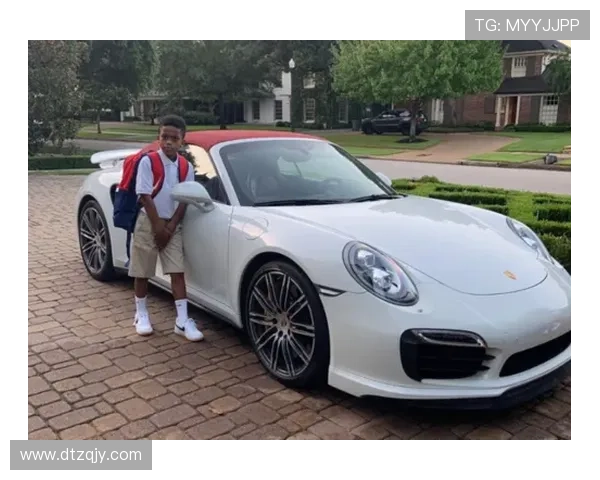 姆伯莫称JJ-加布里埃尔训练展现非凡天赋 姆伯莫称JJ-加布里埃尔训练展现非凡天赋