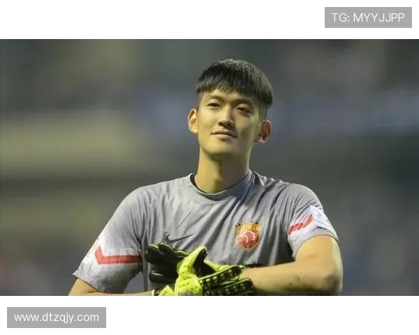 国足惨遭逆转 颜骏凌失望不已 国足惨遭逆转 颜骏凌失望不已